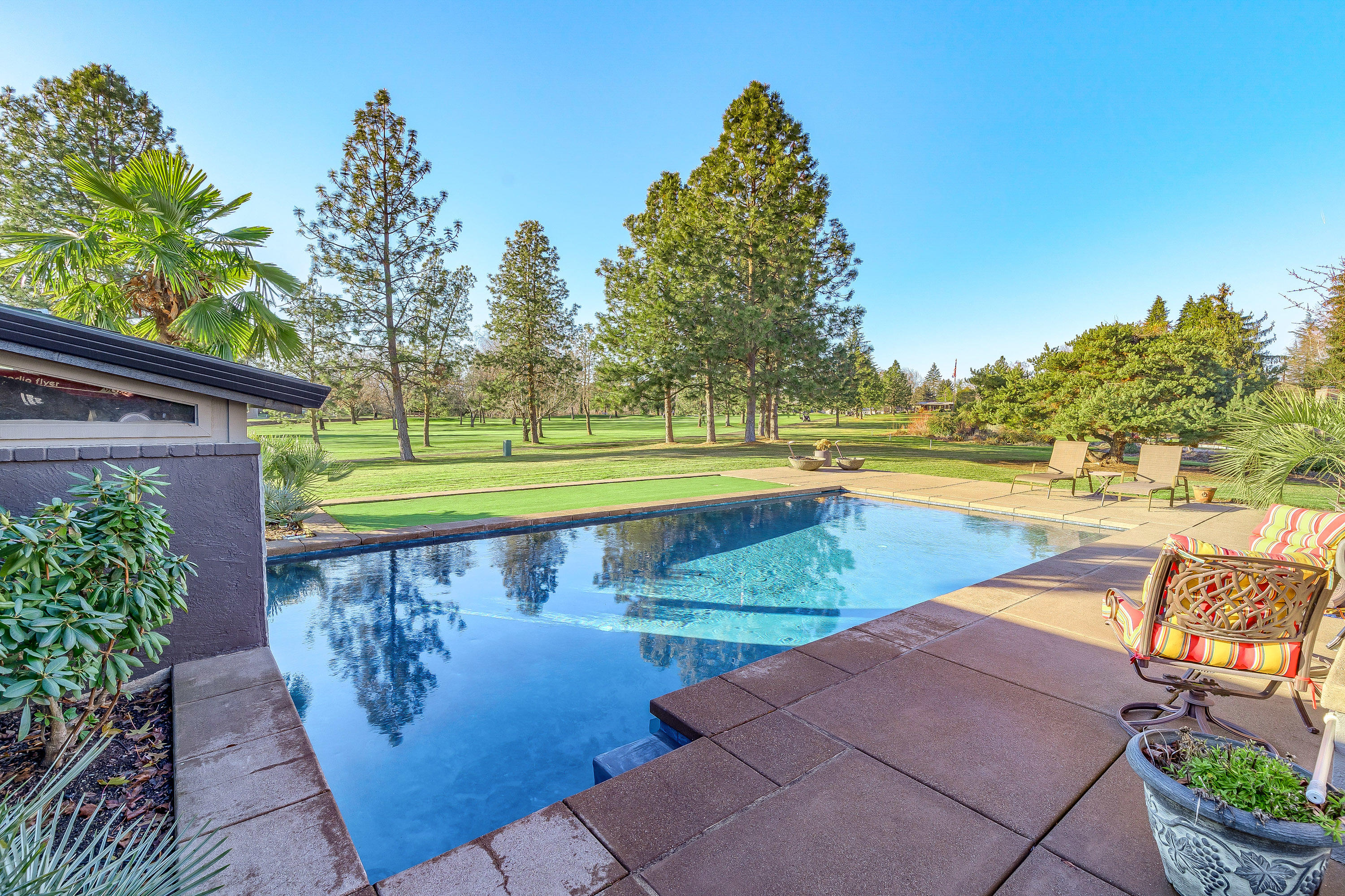 Rogue Valley Estates Subdivision - Residential