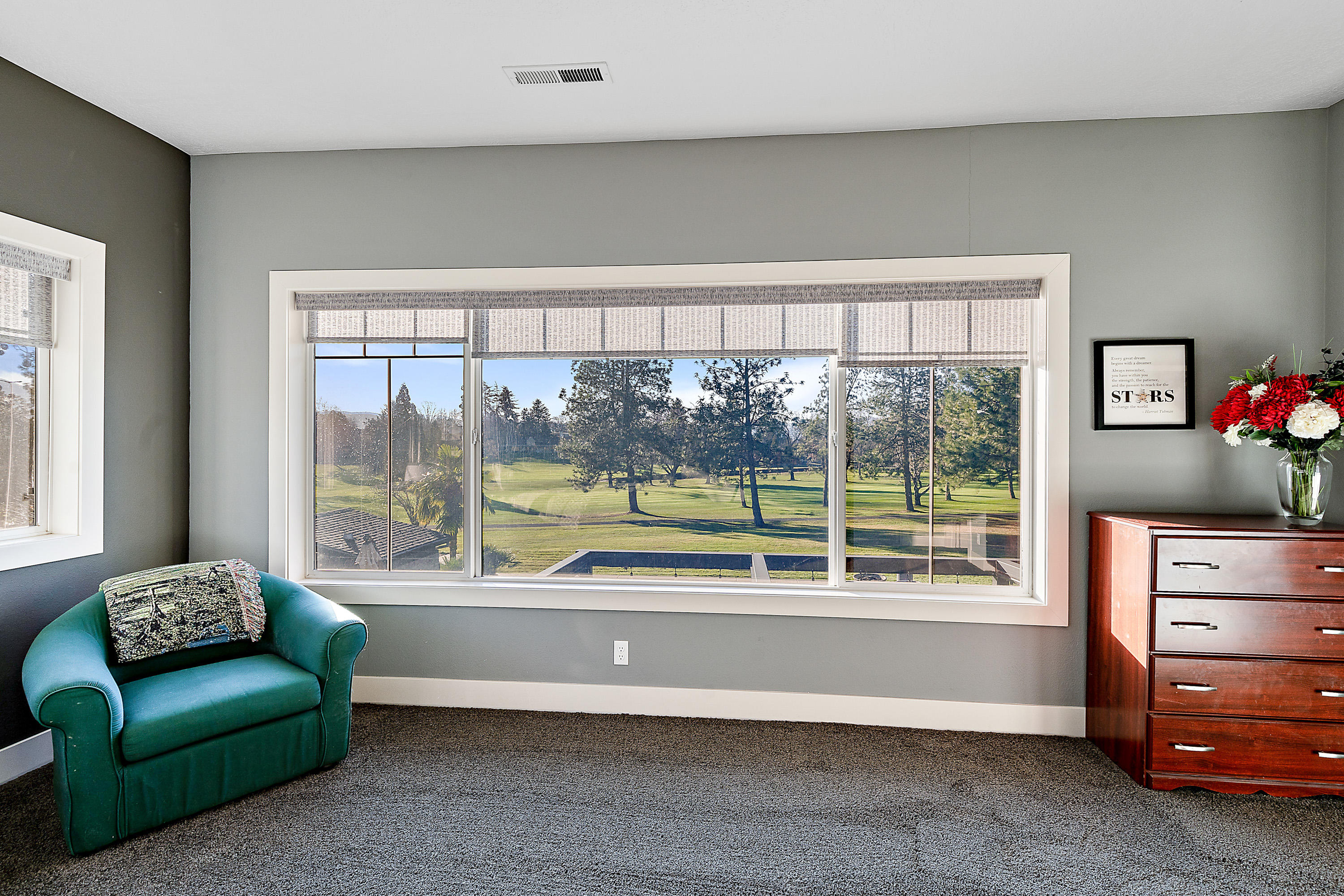 Rogue Valley Estates Subdivision - Residential