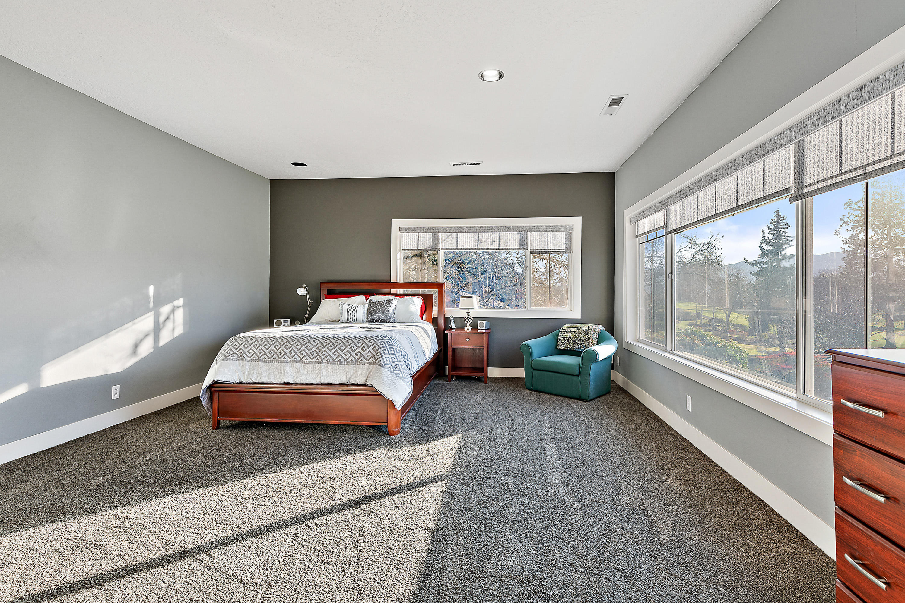 Rogue Valley Estates Subdivision - Residential