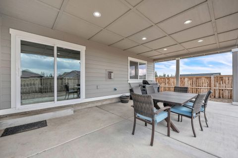 Tiny photo for 51751 Morning Pine Drive, La Pine, OR 97739 (MLS # 220200441)