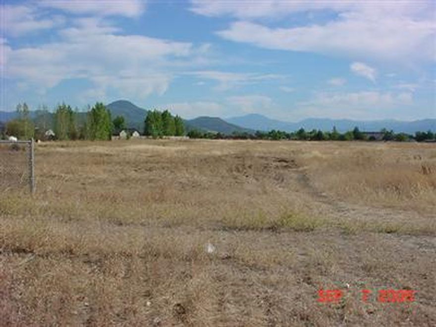 Lot line adjustment scheduled/anticipated to be completed by Sept 1, 2006. This sale subject to buyer creating a lot line adjustment or part partition prior to close escrow. Buyer to do due diligence regarding all aspects of development of the property including but not limited to use for siting of homes, Vernal pools, number of obtainable lots and access to the property. South 336 feet X 100 feet of 3192 Falcon St, White City, OR.