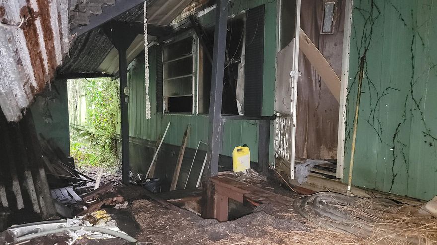 969 SINGLEWIDE HIDDEN IN THE VINES ON 2 TAX LOTS 1.69+- ACRE AND 0.98+- ACRE TOTALS 2.67+- ACRES, VERIFY CITY OF COQUILLE WATER SHOULD BE AVAILABLE AND SOME FORM OF SEPTIC SYSTEM IS ON SITE HOME HAS NOT BEEN OCCUPIED IN YEARS THE VALUE IS THE PROPERTY AND REPLACEMENT ABILITY GREAT LOCATION!