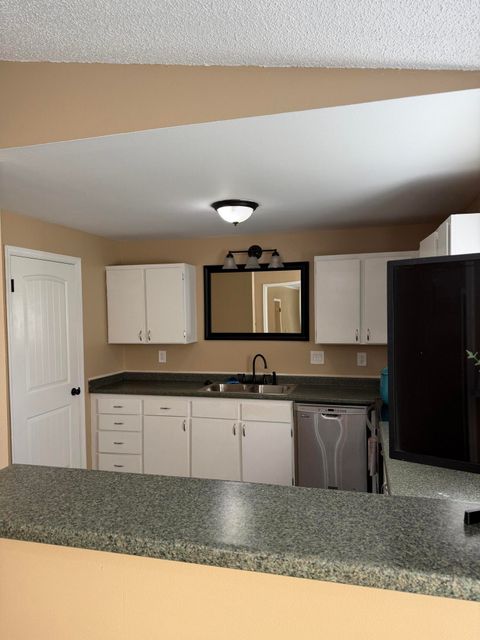 Tiny photo for 4301 Myrtlewood Drive, Klamath Falls, OR 97603 (MLS # 220219471)