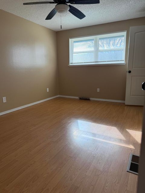 Tiny photo for 4301 Myrtlewood Drive, Klamath Falls, OR 97603 (MLS # 220219471)