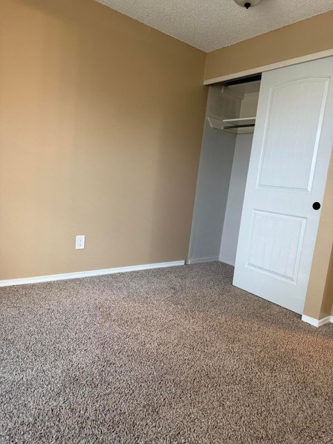 Tiny photo for 4301 Myrtlewood Drive, Klamath Falls, OR 97603 (MLS # 220219471)