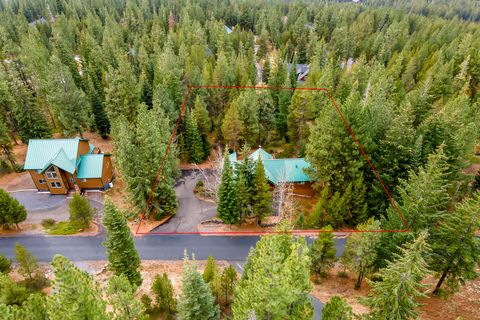 Tiny photo for 18616 Diamond Peak Drive, Crescent Lake, OR 97733 (MLS # 220211546)