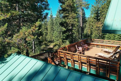 Tiny photo for 18616 Diamond Peak Drive, Crescent Lake, OR 97733 (MLS # 220211546)