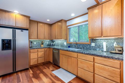 Tiny photo for 18616 Diamond Peak Drive, Crescent Lake, OR 97733 (MLS # 220211546)