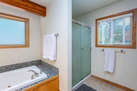 Tiny photo for 18616 Diamond Peak Drive, Crescent Lake, OR 97733 (MLS # 220211546)