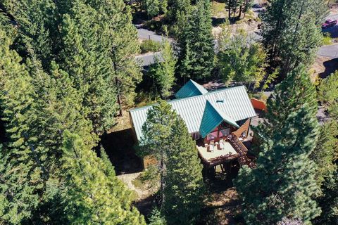 Tiny photo for 18616 Diamond Peak Drive, Crescent Lake, OR 97733 (MLS # 220211546)