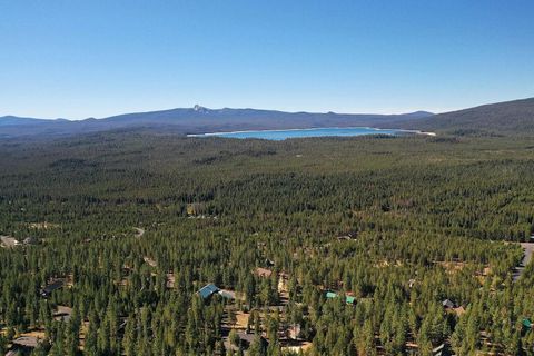 Tiny photo for 18616 Diamond Peak Drive, Crescent Lake, OR 97733 (MLS # 220211546)