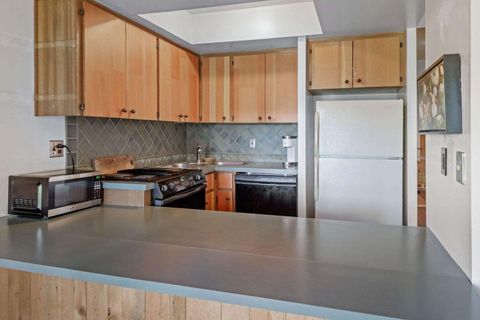 Tiny photo for 12960 Hawks Beard #63, Black Butte Ranch, OR 97759 (MLS # 220214810)