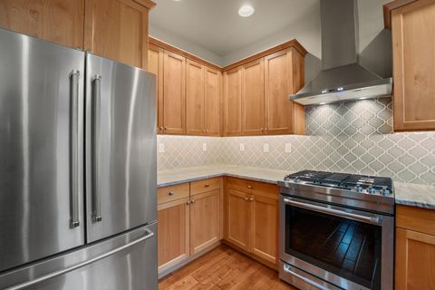 Tiny photo for 60291 Addie Triplett Loop, Bend, OR 97702 (MLS # 220214058)