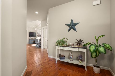 Tiny photo for 60291 Addie Triplett Loop, Bend, OR 97702 (MLS # 220214058)