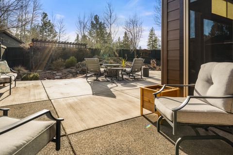 Tiny photo for 60291 Addie Triplett Loop, Bend, OR 97702 (MLS # 220214058)