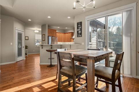 Tiny photo for 60291 Addie Triplett Loop, Bend, OR 97702 (MLS # 220214058)