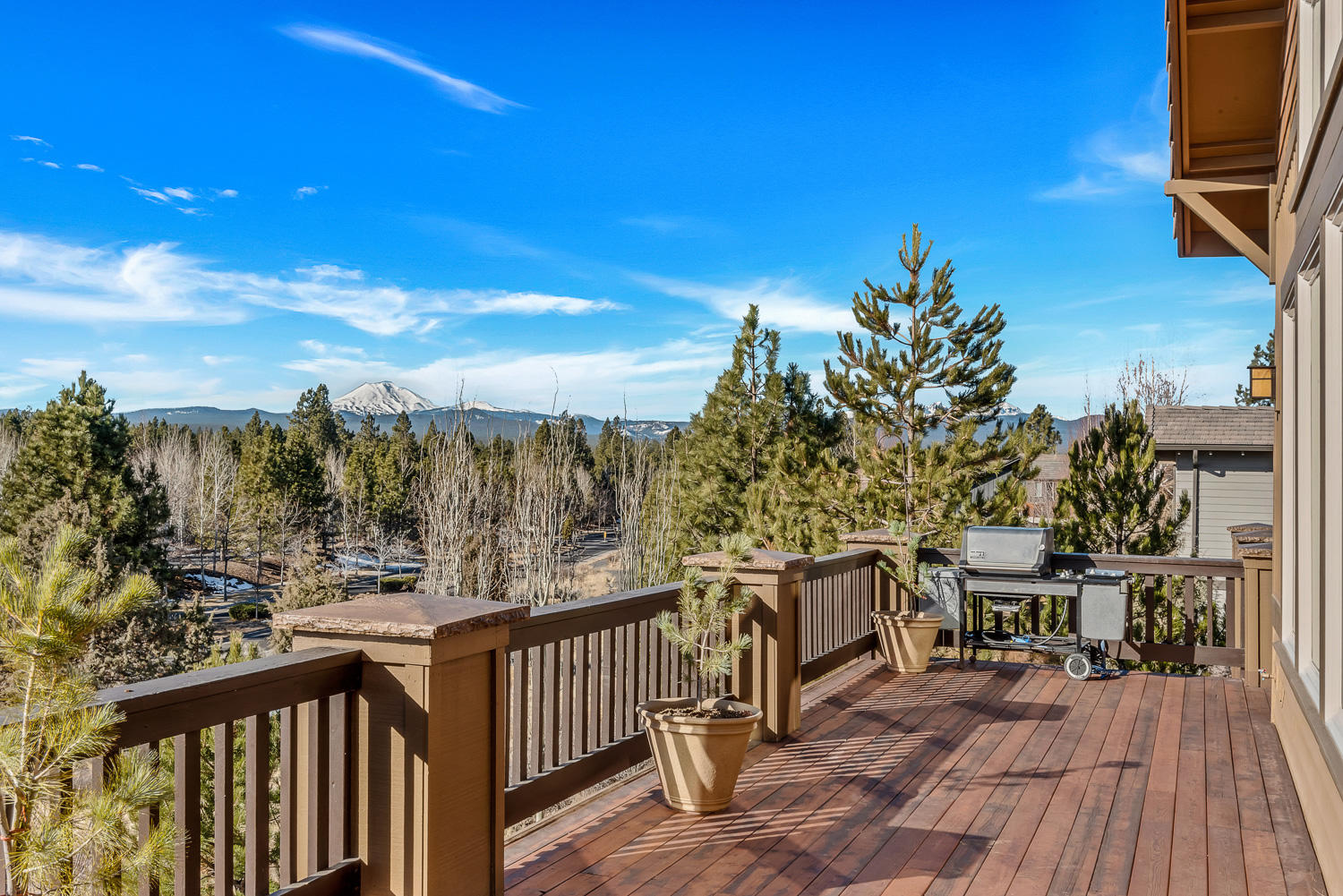 Skyliner Summit - Residential