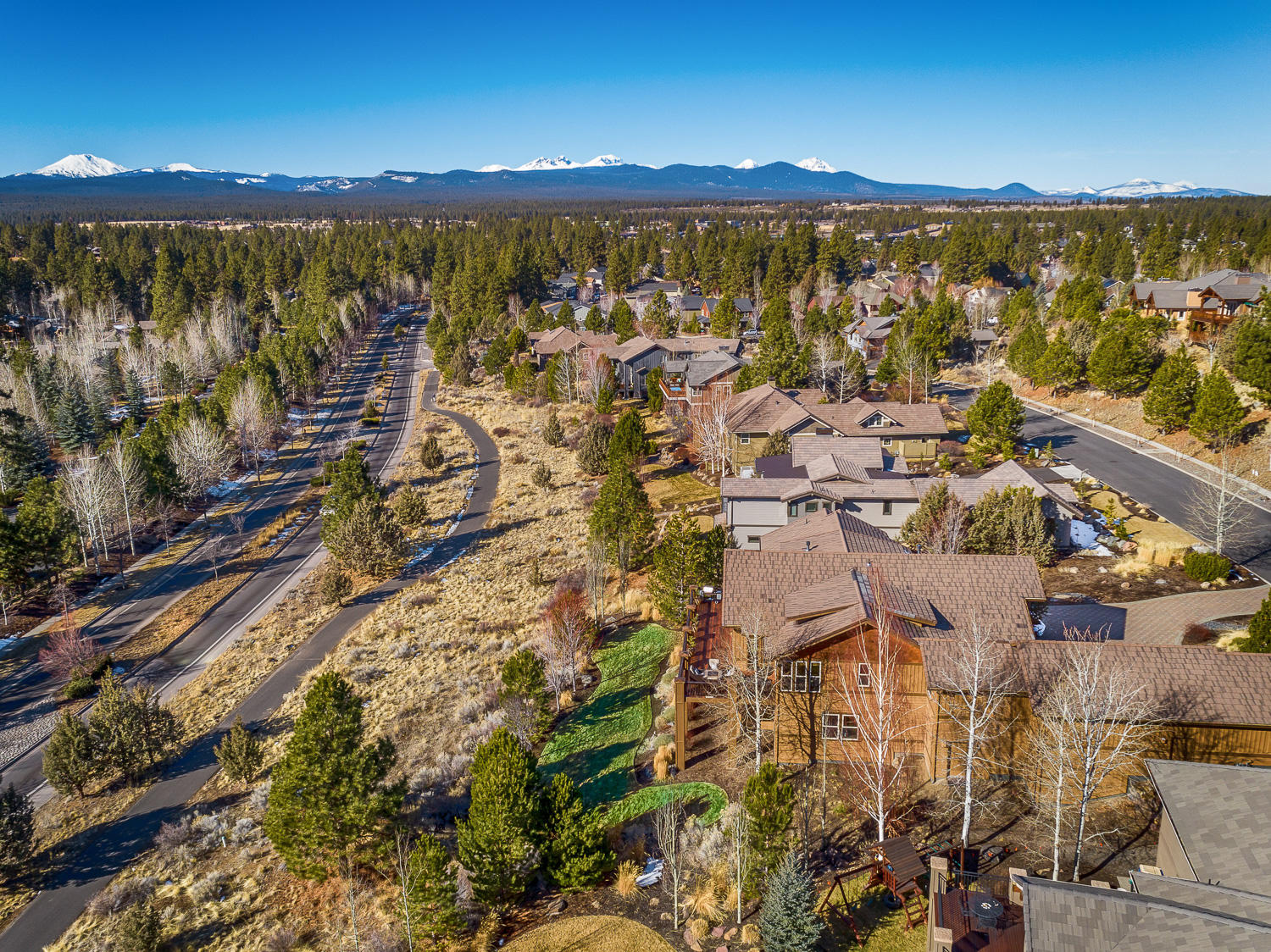 Skyliner Summit - Residential