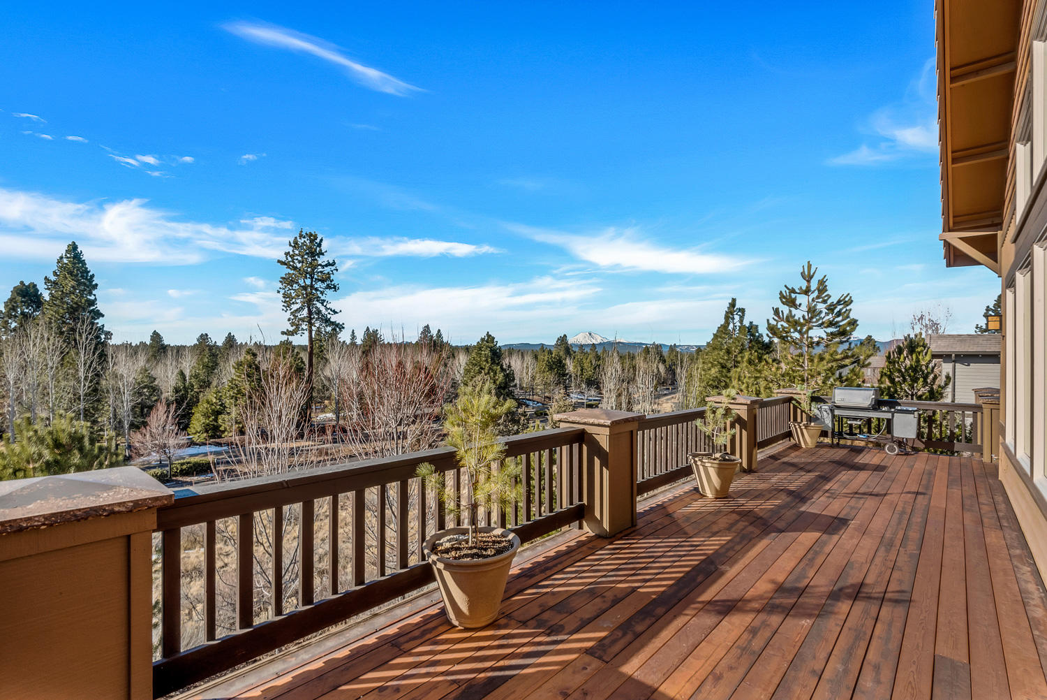 Skyliner Summit - Residential