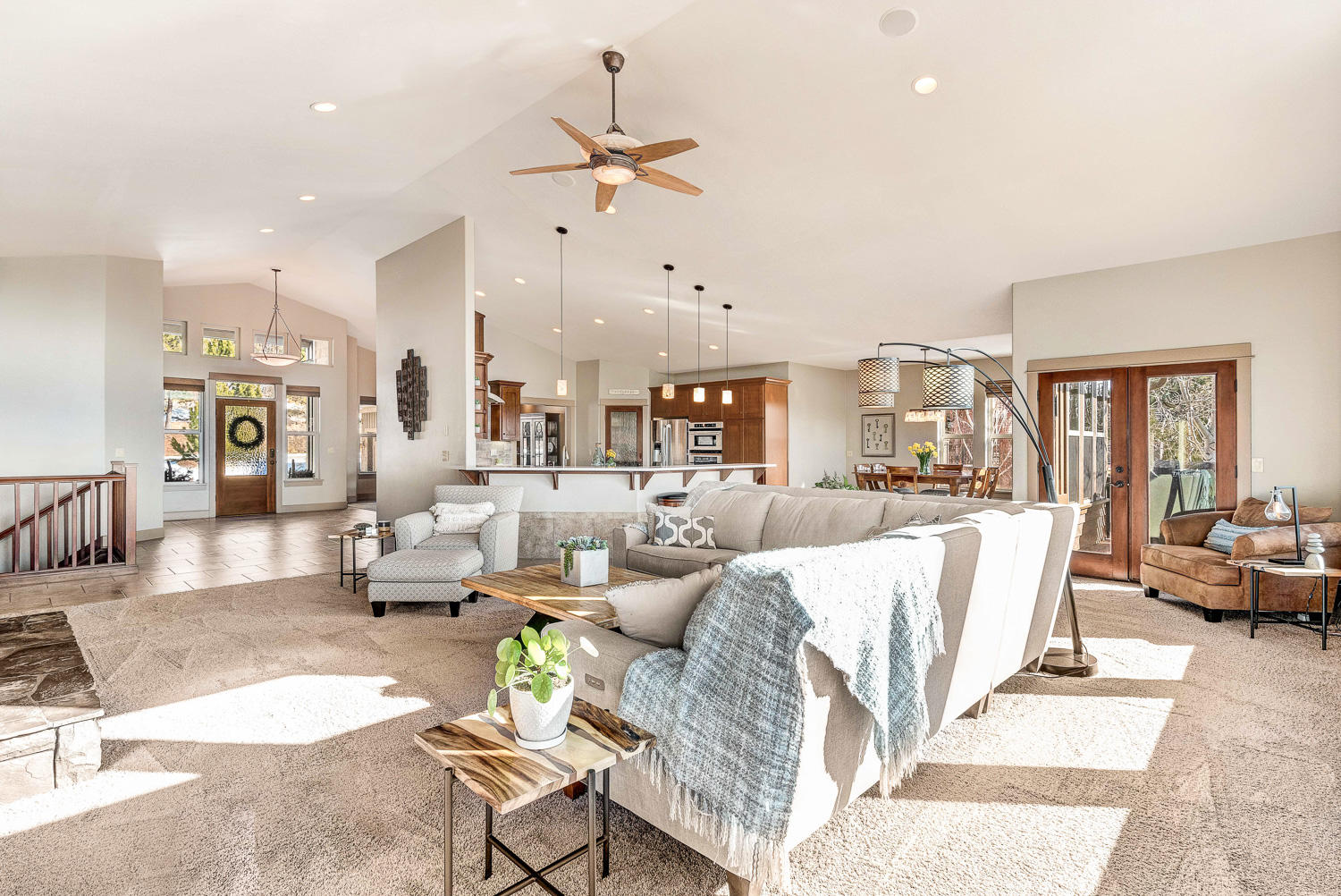 Skyliner Summit - Residential