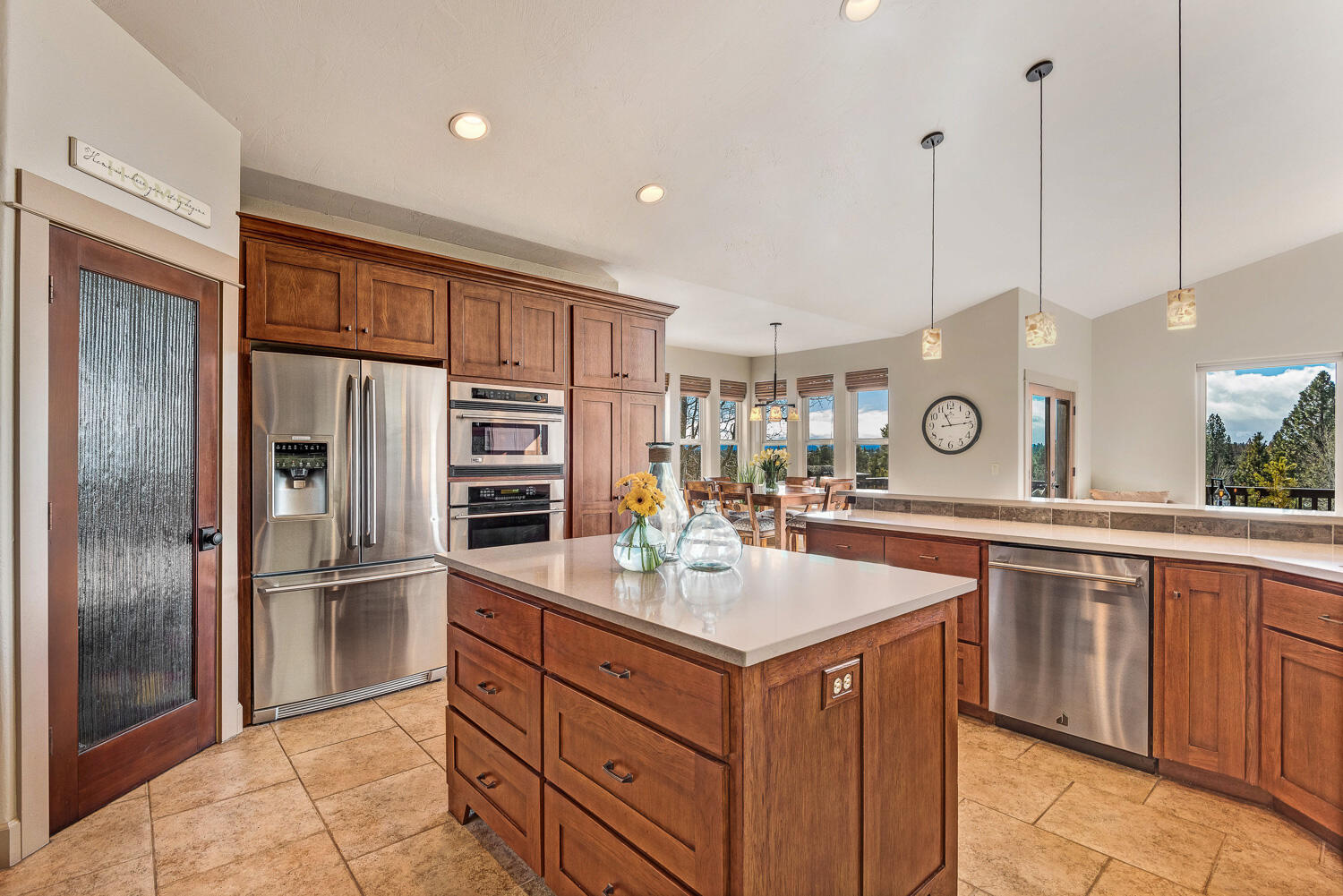 Skyliner Summit - Residential