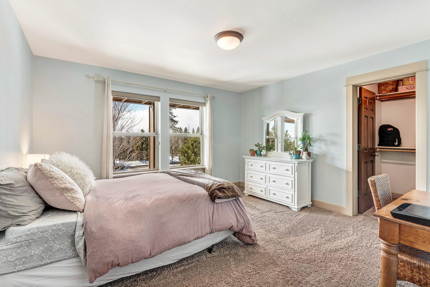 Skyliner Summit - Residential