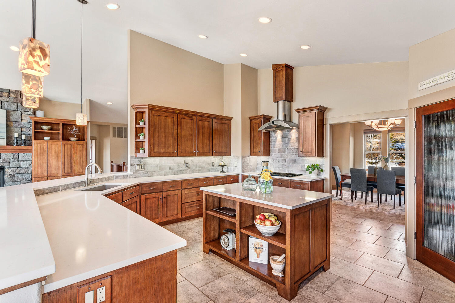 Skyliner Summit - Residential