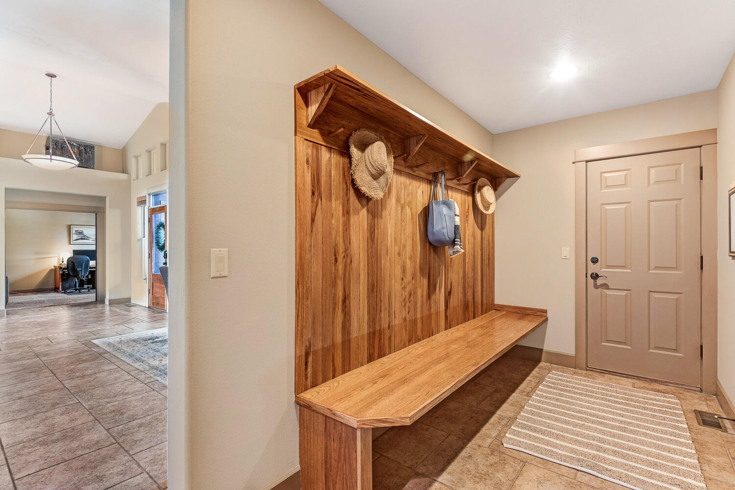 Skyliner Summit - Residential