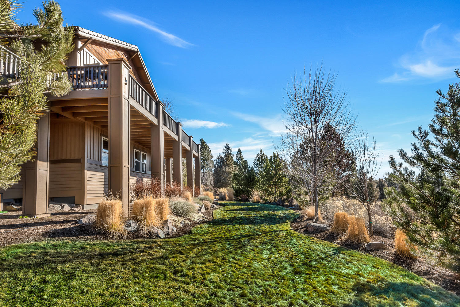 Skyliner Summit - Residential