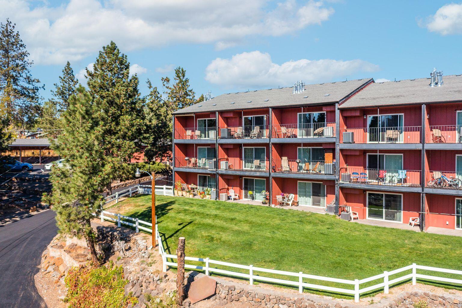 Bend Riverside - Residential