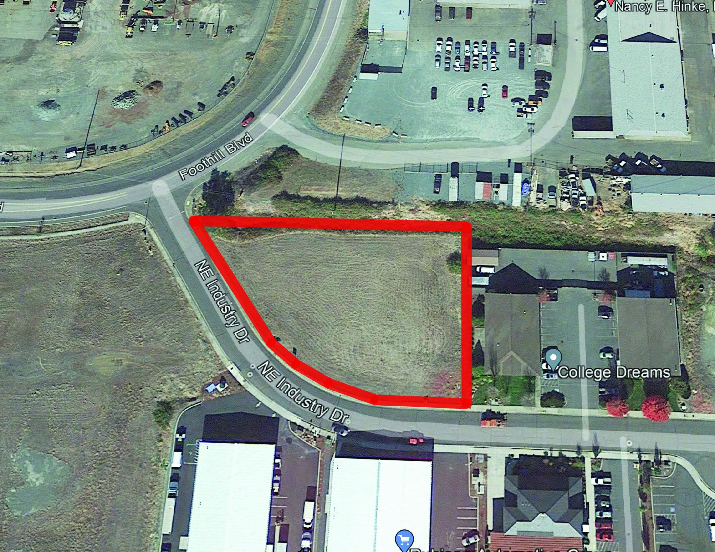 Spalding Commerce Park - Commercial Sale