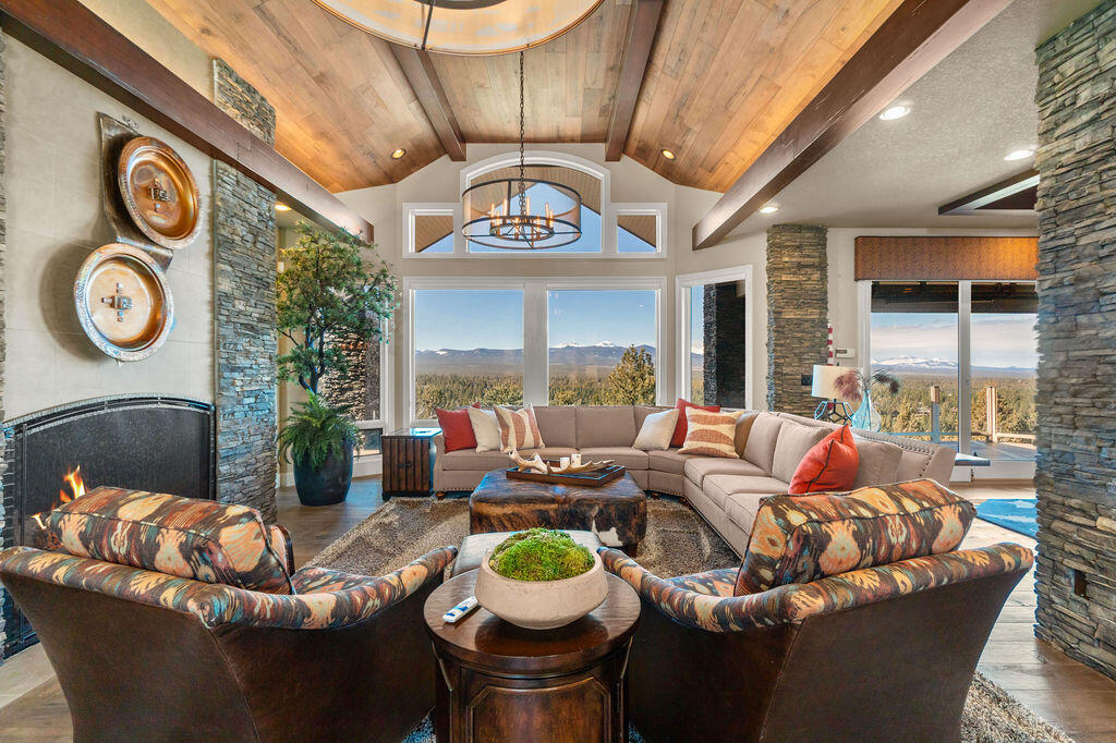 Awbrey Butte - Residential