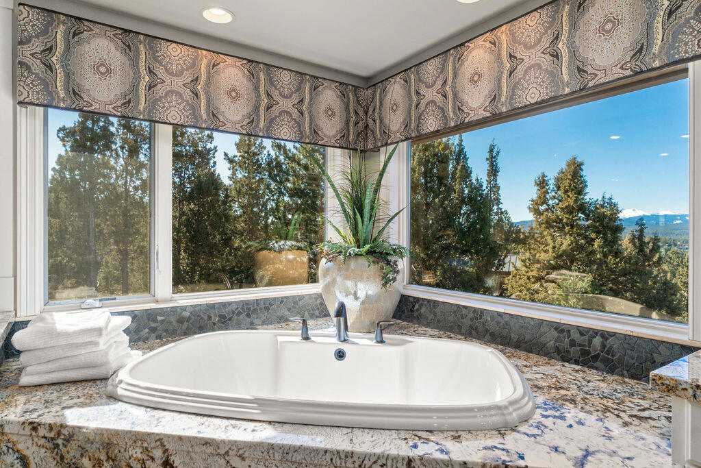 Awbrey Butte - Residential