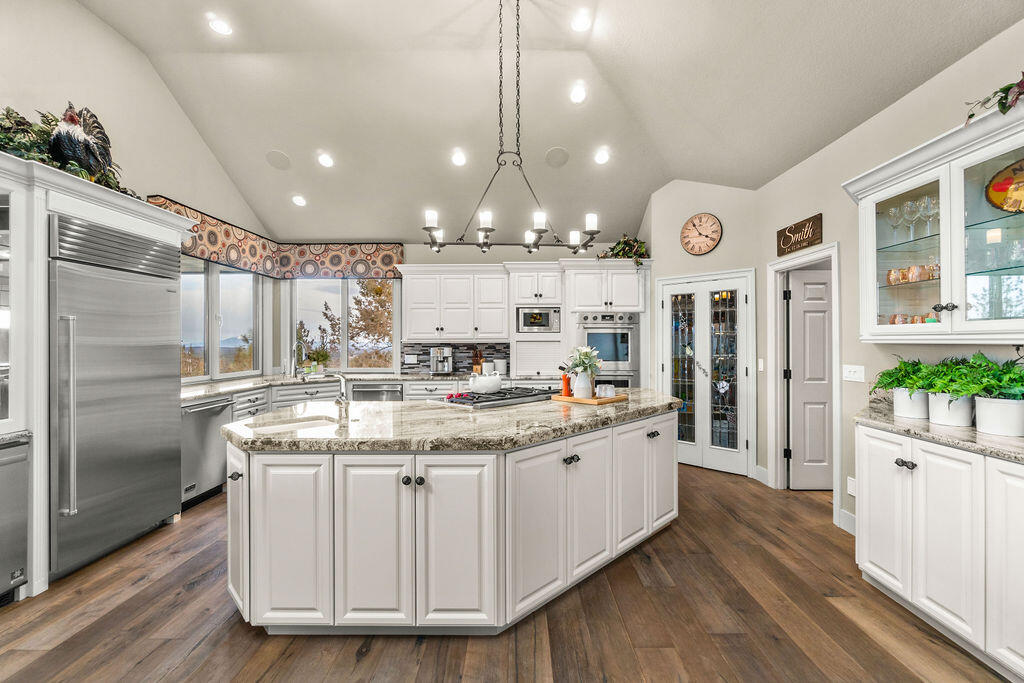 Awbrey Butte - Residential