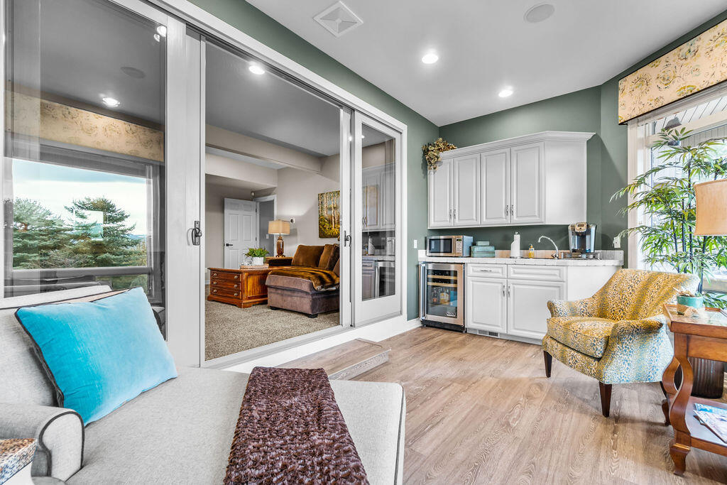 Awbrey Butte - Residential