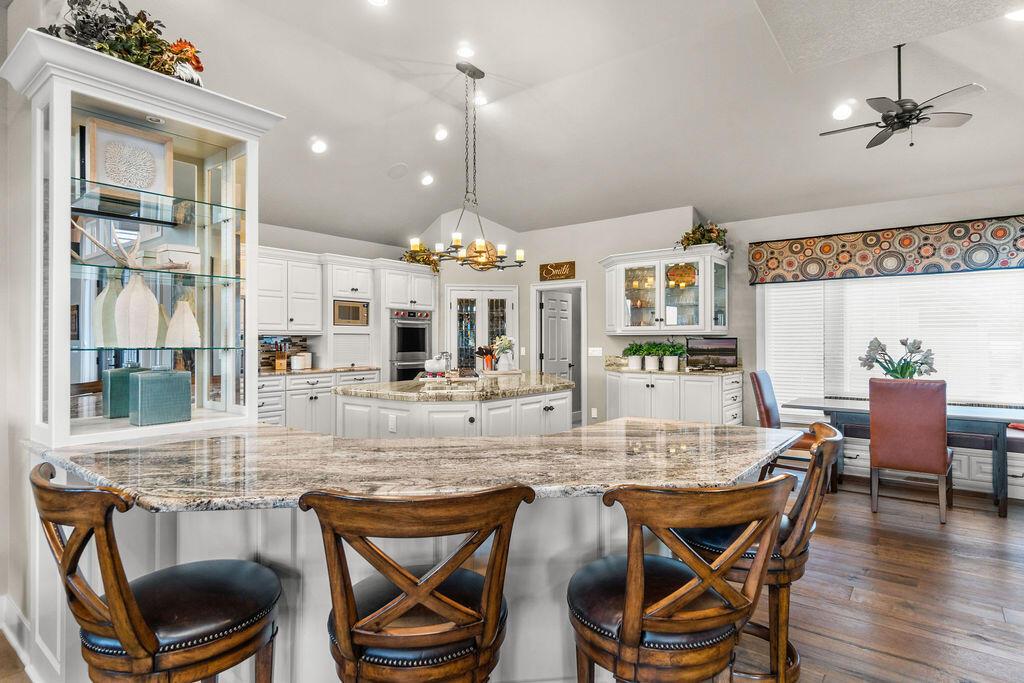 Awbrey Butte - Residential