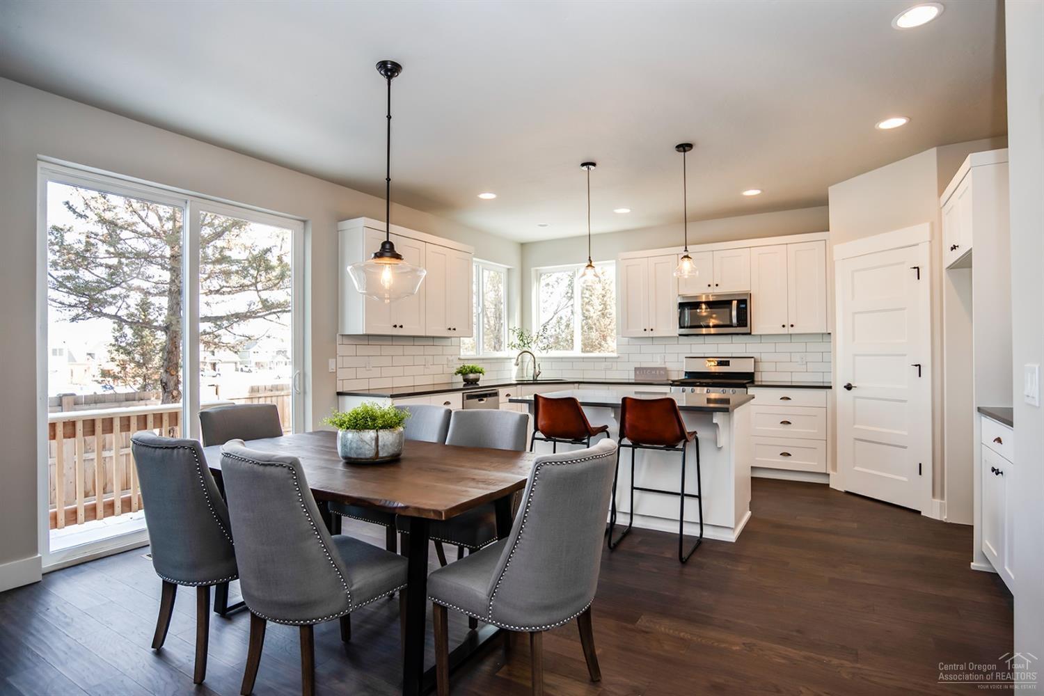 Eagle Point - Residential