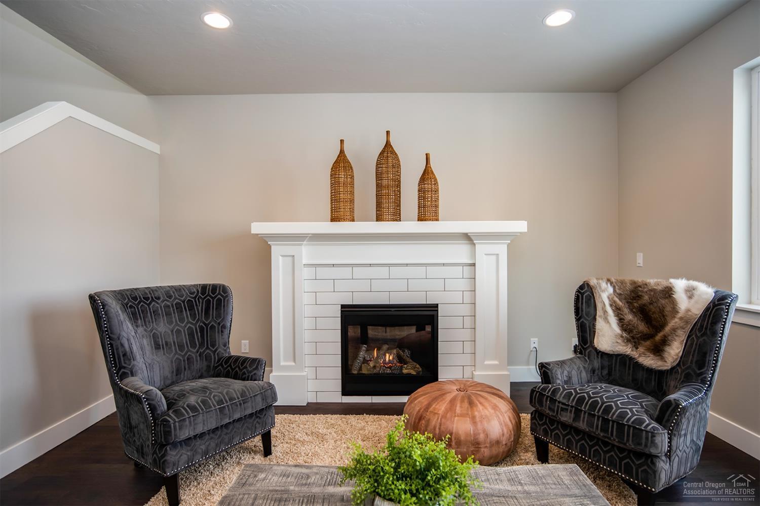 Eagle Point - Residential