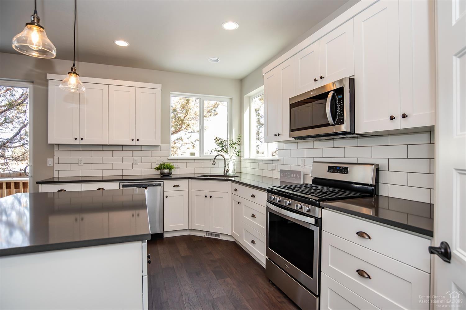 Eagle Point - Residential