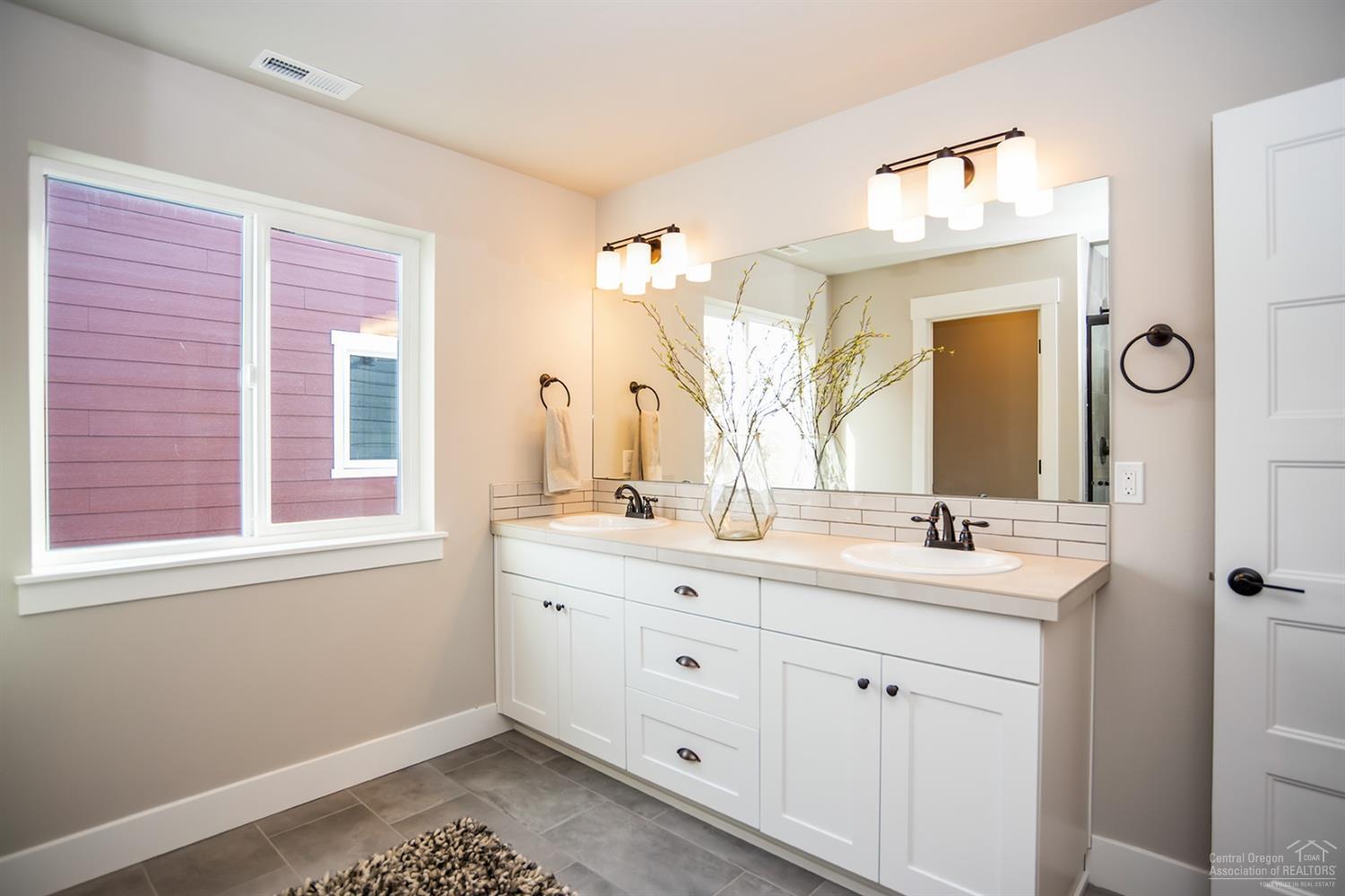 Eagle Point - Residential