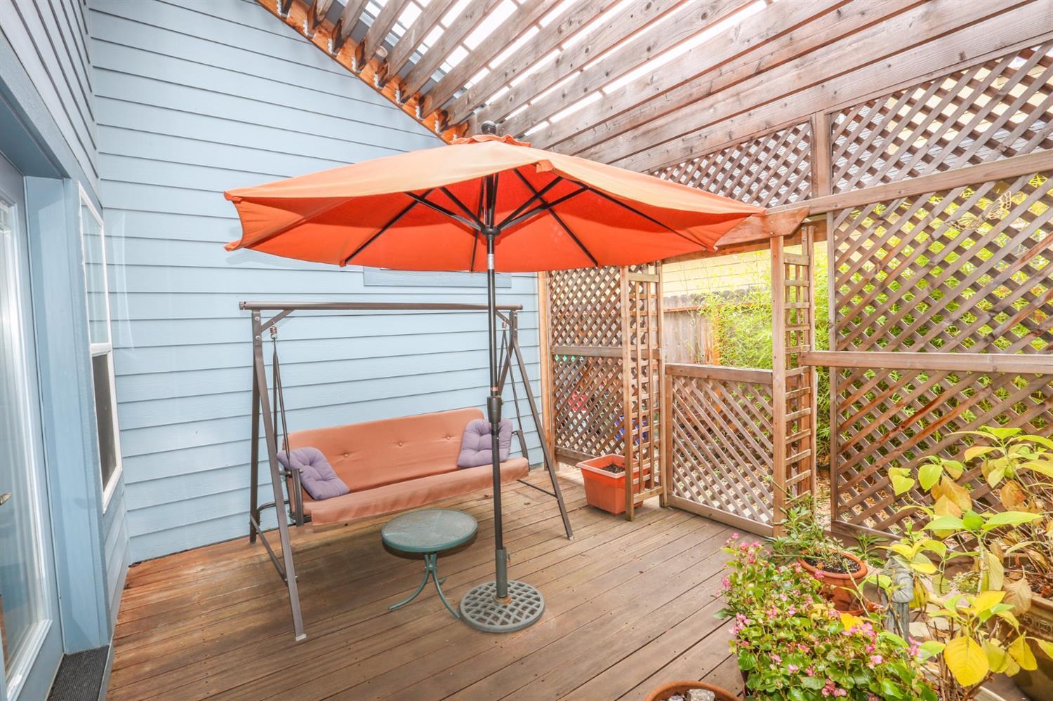 Kamerin Springs - Residential