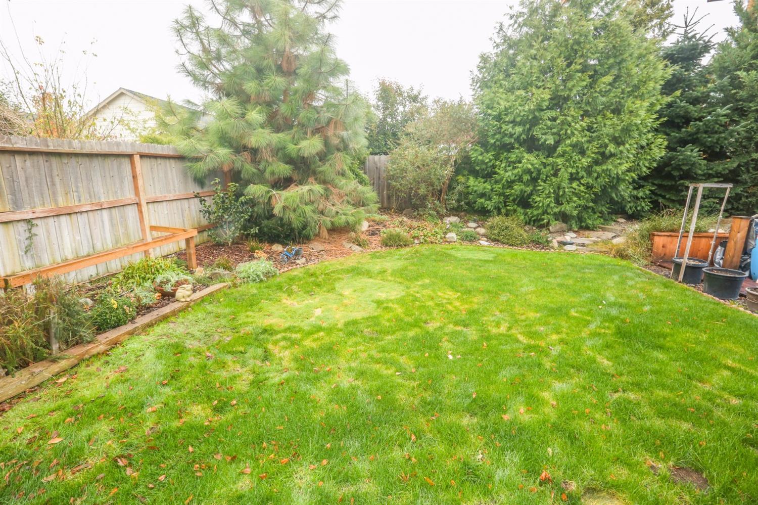 Kamerin Springs - Residential