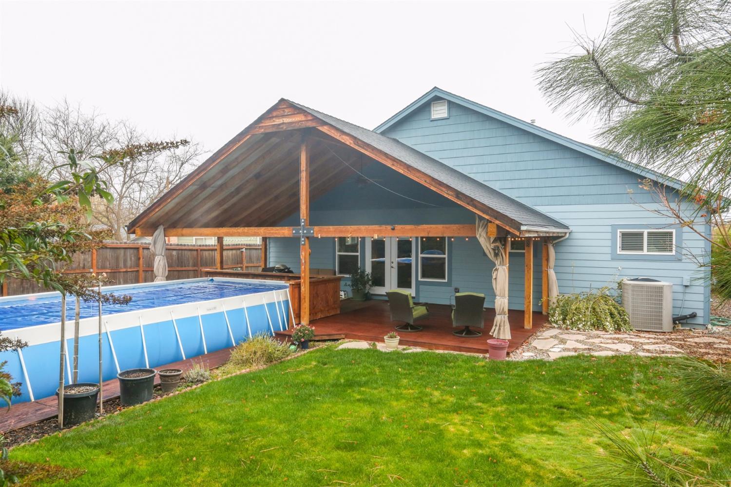 Kamerin Springs - Residential