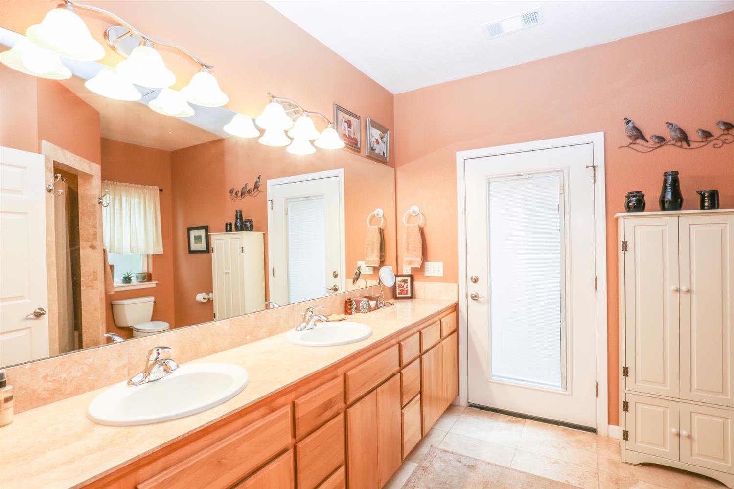 Kamerin Springs - Residential