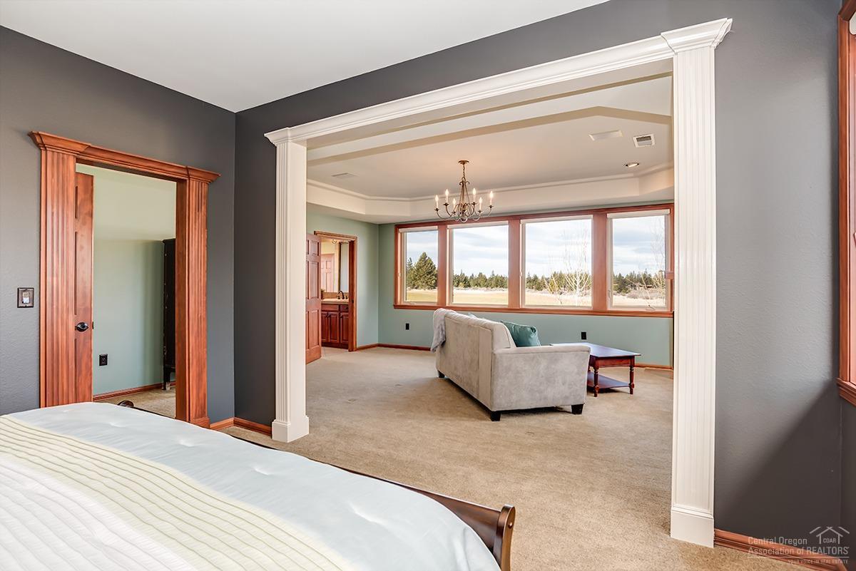 Broken Top - Residential