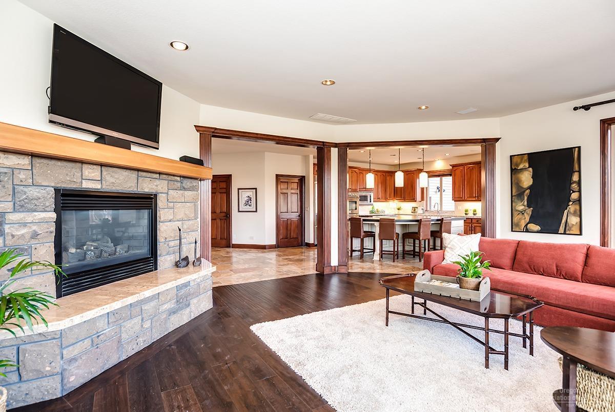 Broken Top - Residential