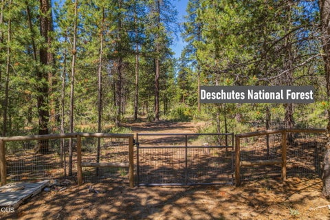 Tiny photo for 52917 Shady Lane, La Pine, OR 97739 (MLS # 220223876)