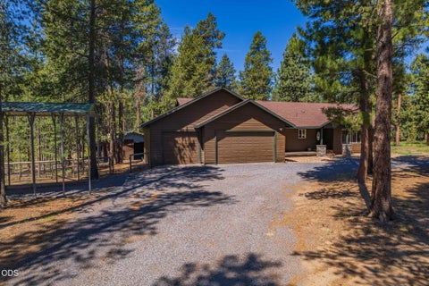 Tiny photo for 52917 Shady Lane, La Pine, OR 97739 (MLS # 220223876)
