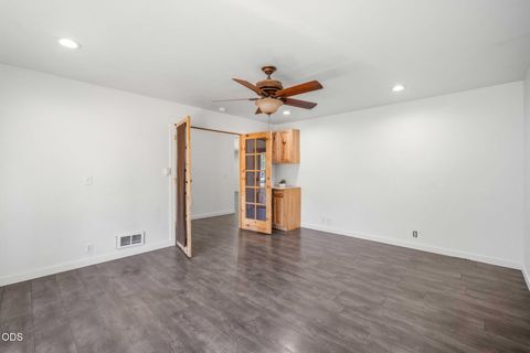 Tiny photo for 52917 Shady Lane, La Pine, OR 97739 (MLS # 220223876)