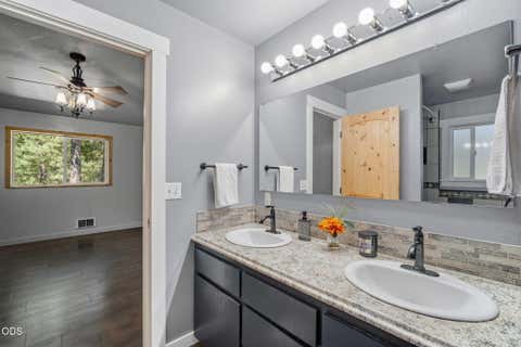 Tiny photo for 52917 Shady Lane, La Pine, OR 97739 (MLS # 220223876)